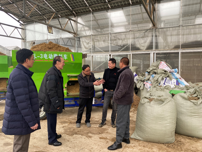 实干争先 科技助农 | 特派员在行动（四） 创新模式，打通畜牧渔业饲料销售“最后一公里”